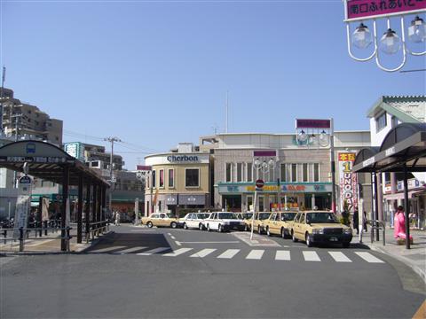 西武清瀬駅南口前写真画像