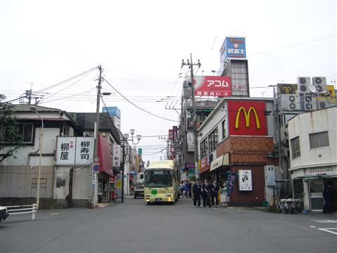 駅前通り写真画像