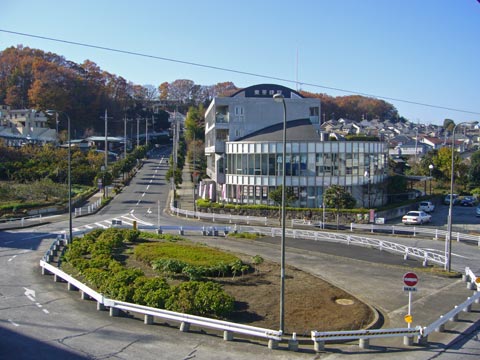 JR小宮駅前西口方面写真画像