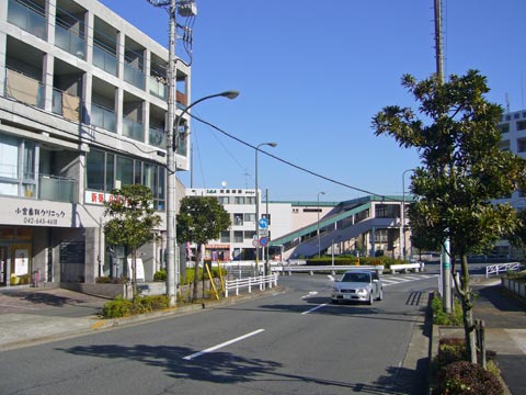 JR小宮駅西口前写真画像