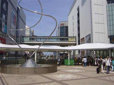 JR町田駅北口前写真画像