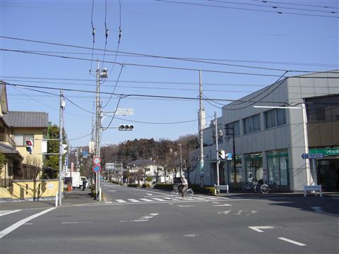 かたくりの湯入口交差点写真画像