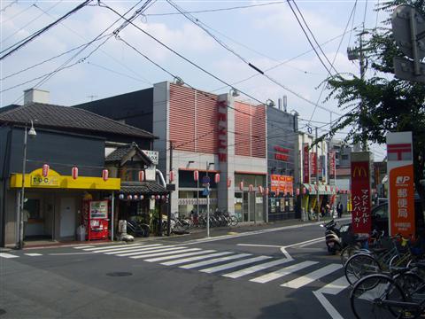 JR中神駅南口前写真画像