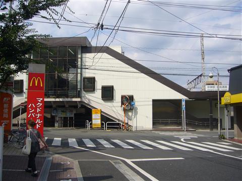 JR中神駅南口写真画像