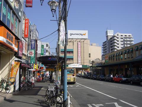JR西八王子駅北口前写真画像