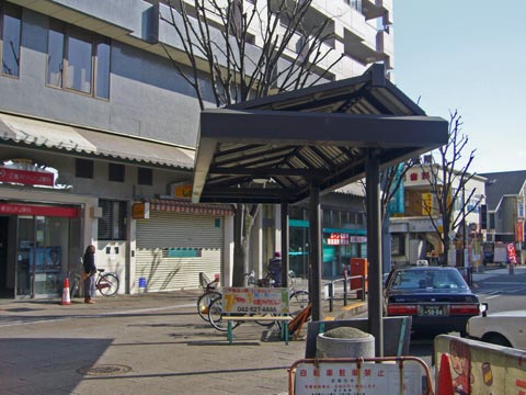 JR西国分寺駅南口前写真画像