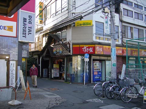 JR西国分寺駅北口前写真画像
