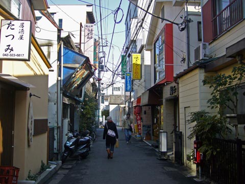 JR西国分寺駅北口前写真画像