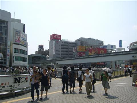 JR立川駅南口前写真画像