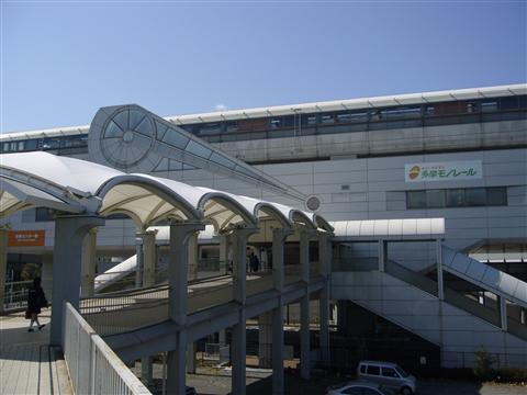 多摩モノレール多摩センター駅前写真画像