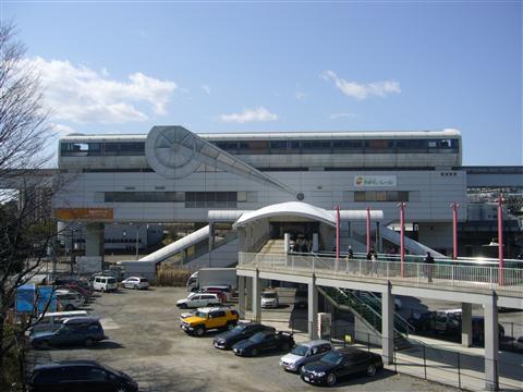 多摩モノレール多摩センター駅写真画像