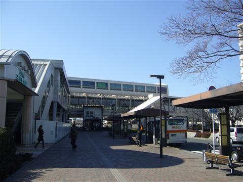 西武玉川上水駅前写真画像