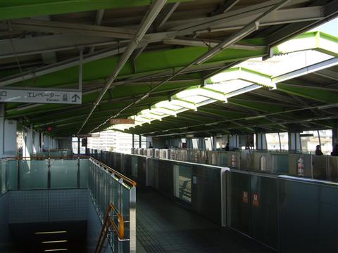 多摩モノレール玉川上水駅写真画像