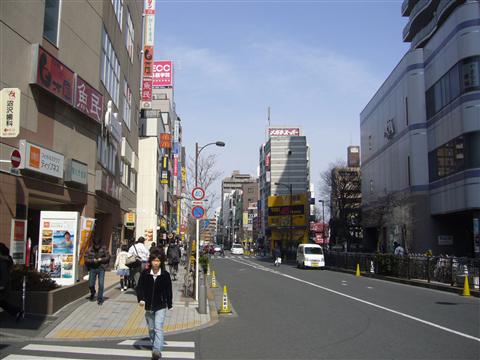 駅前通り写真画像