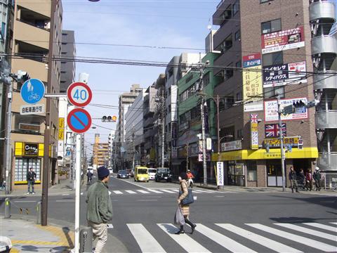 田無駅北口交差点写真画像