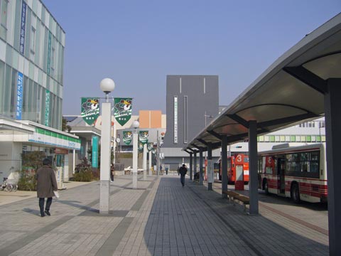 京王若葉台駅北口前写真画像