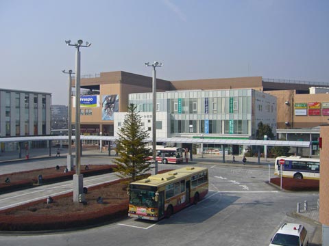 京王若葉台駅北口前写真画像