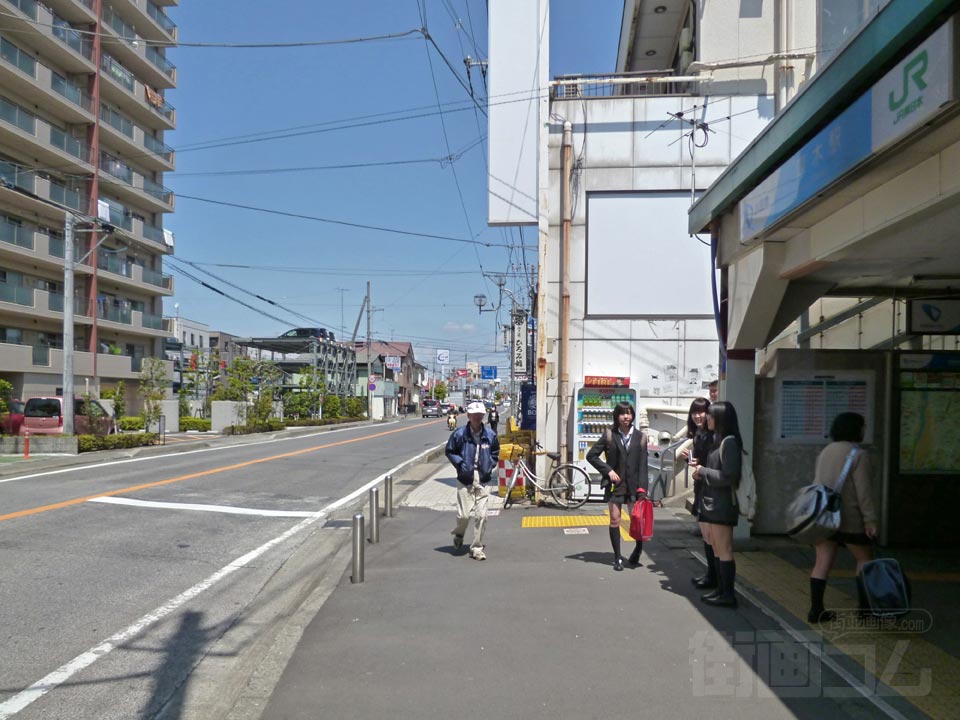 JR・小田急厚木駅前写真画像