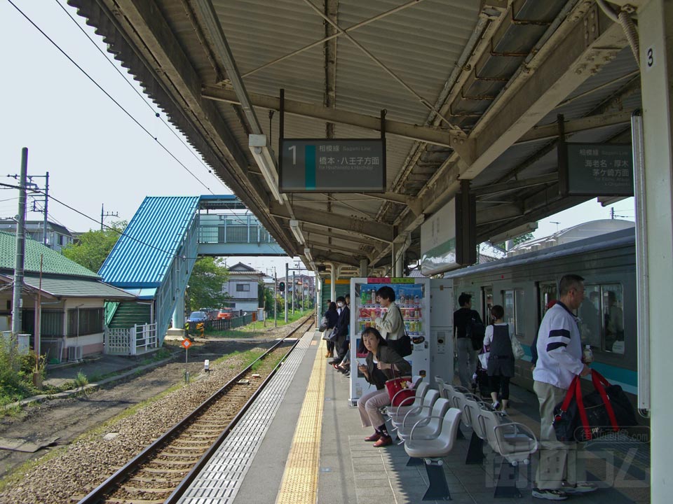 JR番田駅ホーム写真画像