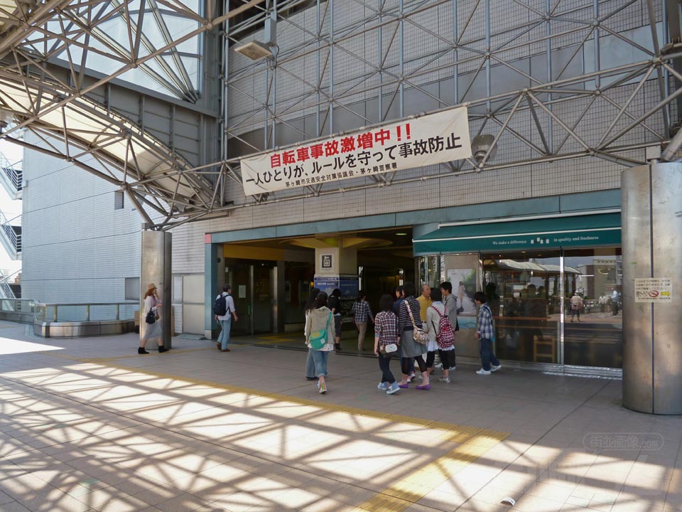JR茅ヶ崎駅北口写真画像