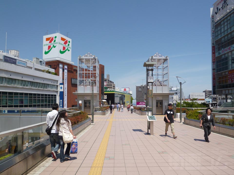 JR茅ヶ崎駅北口前写真画像