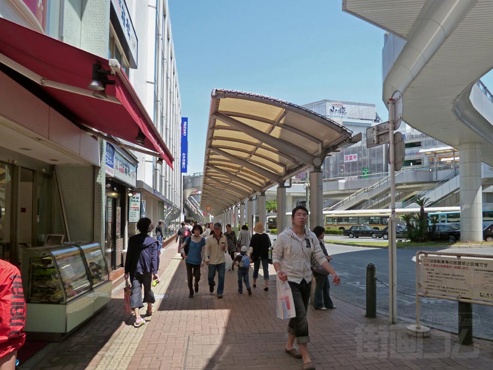 JR茅ヶ崎駅北口前写真画像