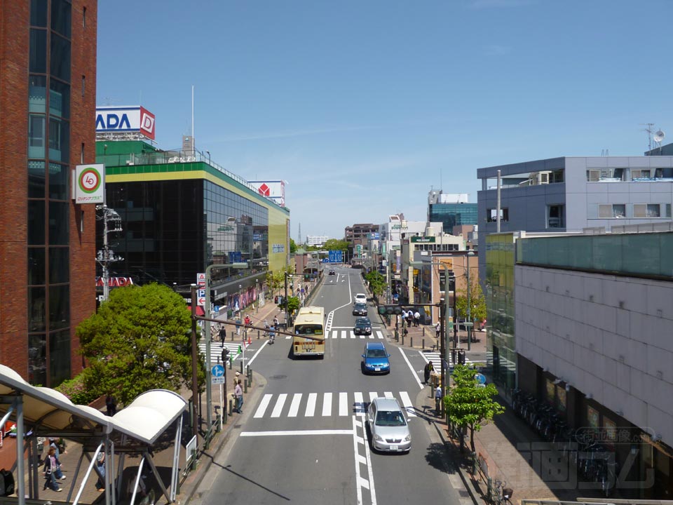 茅ヶ崎駅前通り写真画像