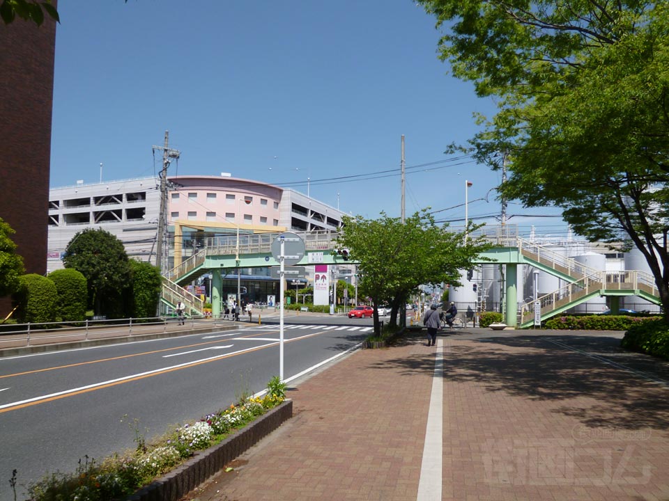 茅ヶ崎駅前通り写真画像