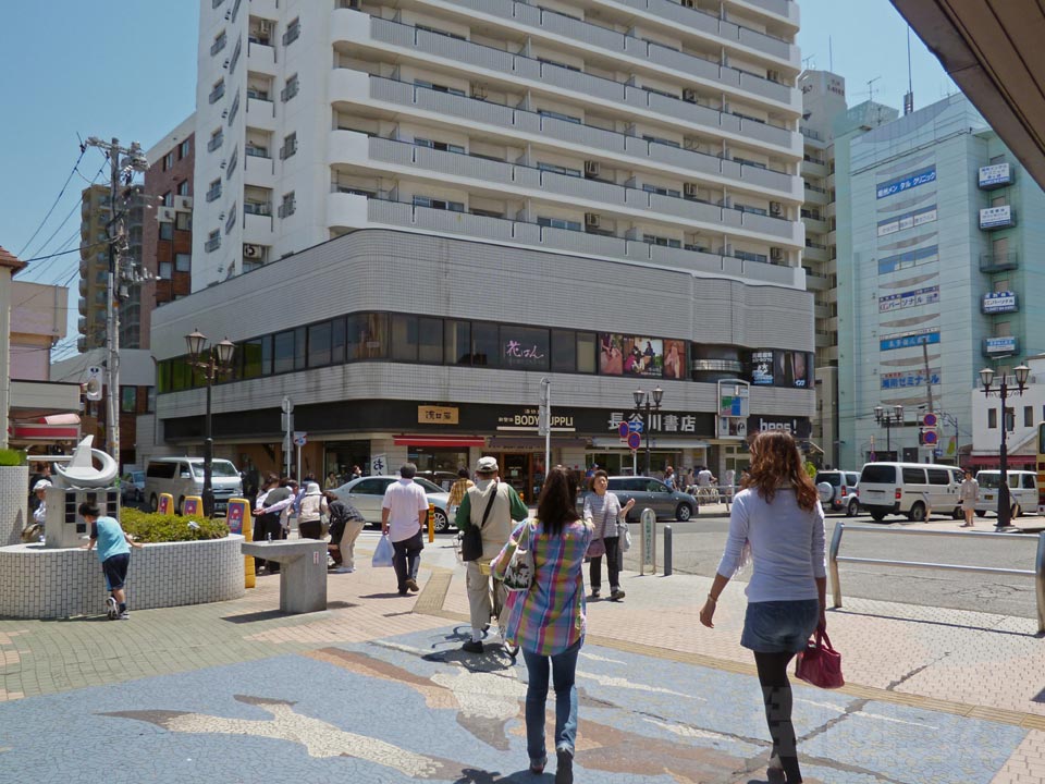 JR茅ヶ崎駅南口前写真画像