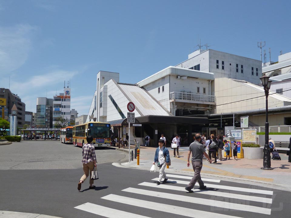 JR茅ヶ崎駅南口前写真画像