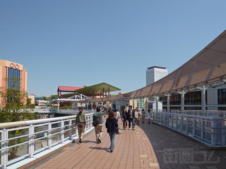 小田急・相鉄海老名駅東口前