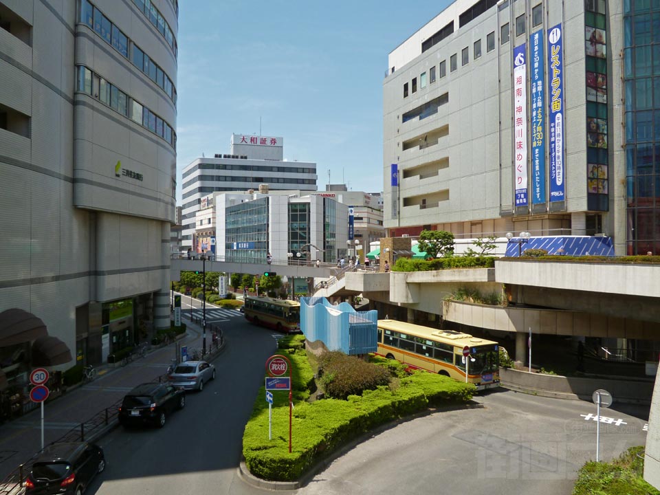 JR・小田急藤沢駅北口前