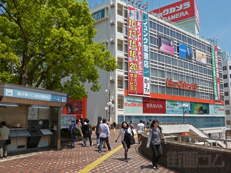 JR・小田急藤沢駅北口前