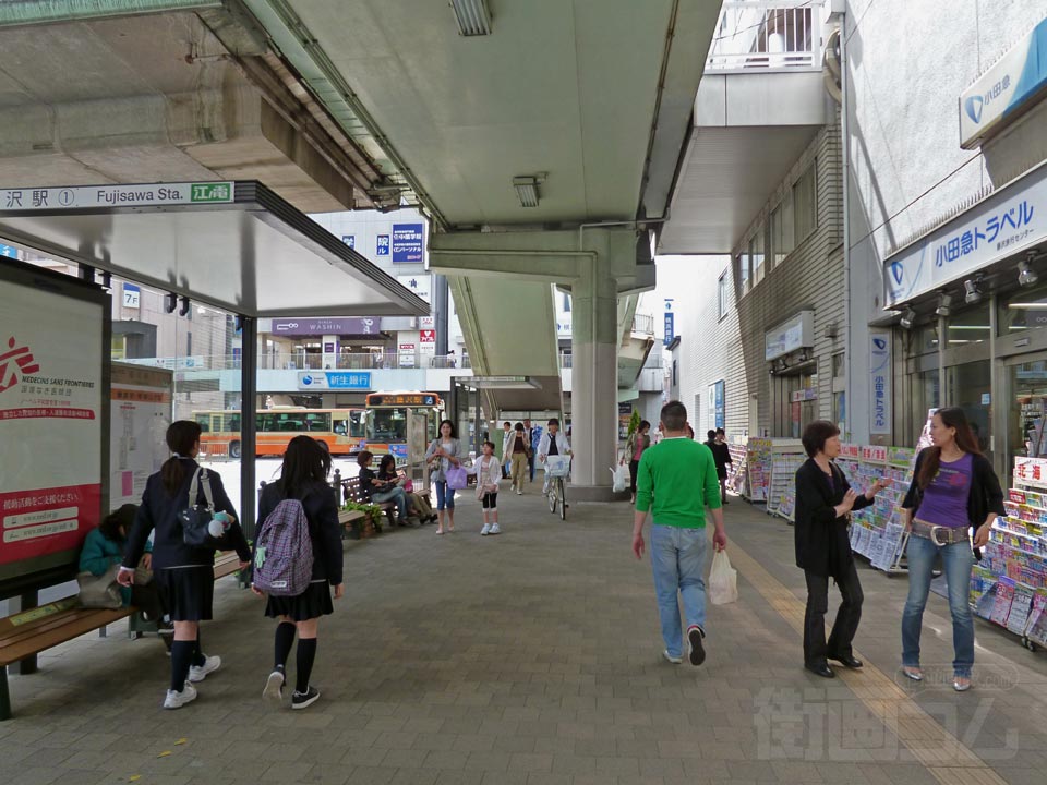 小田急・JR藤沢駅南口前