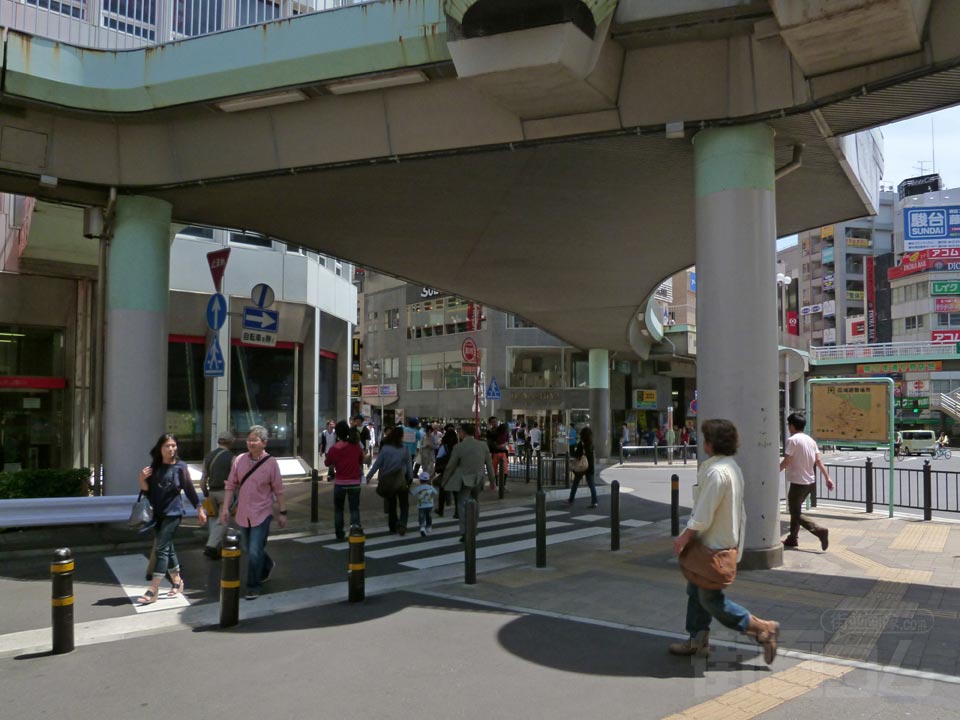 小田急・JR藤沢駅南口前