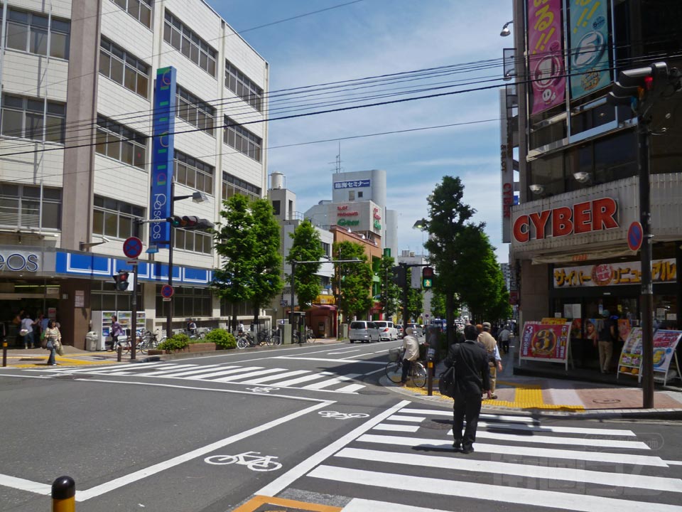 南口本通り商店街