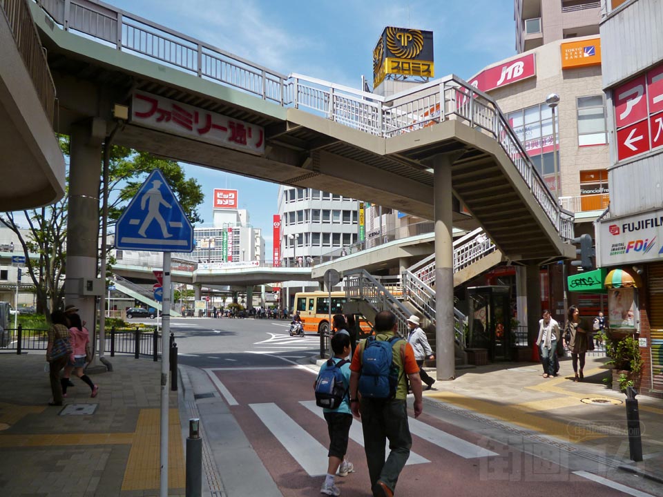 ファミリー通り