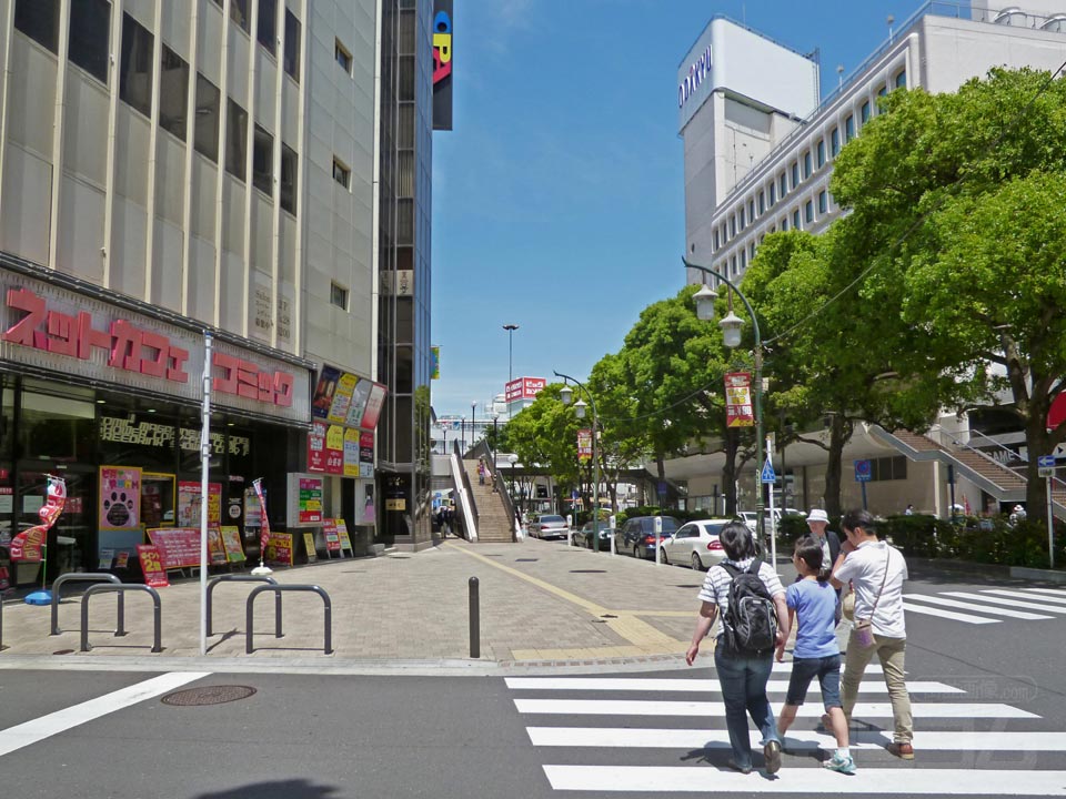 江ノ電藤沢駅前