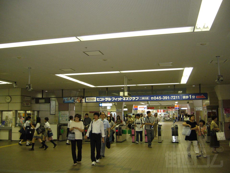 相鉄二俣川駅