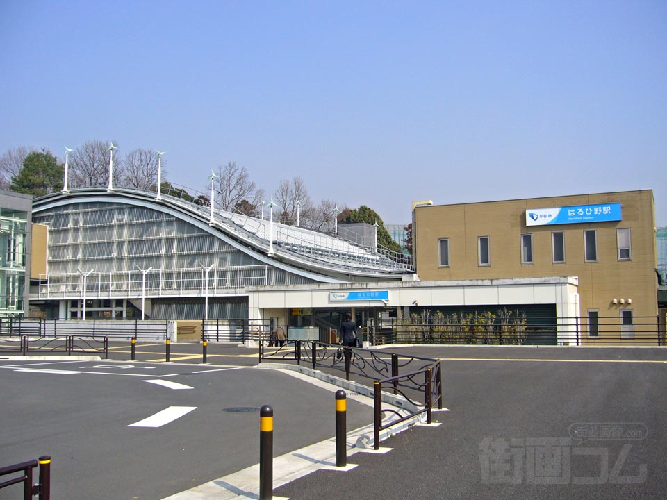 小田急はるひ野駅南口写真画像