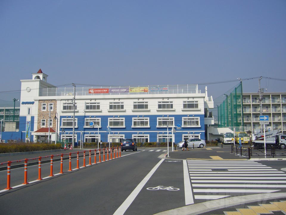 小田急はるひ野駅南口前写真画像