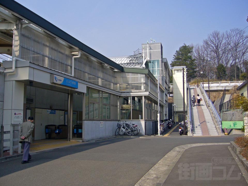 小田急はるひ野駅北口写真画像