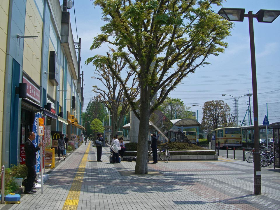 京王・JR橋本駅南口前