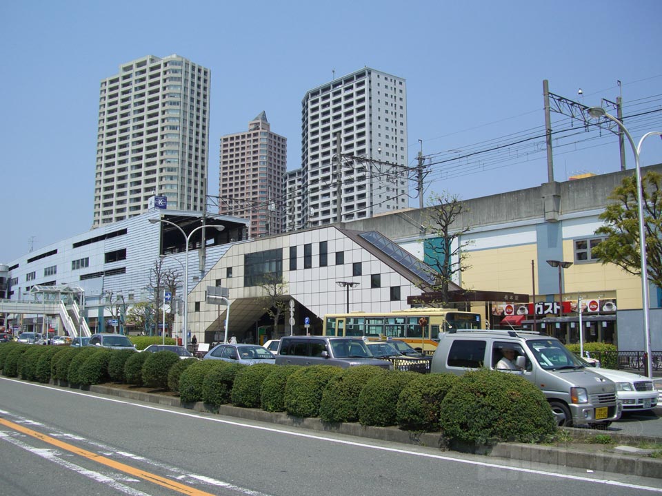 京王・JR橋本駅南口前