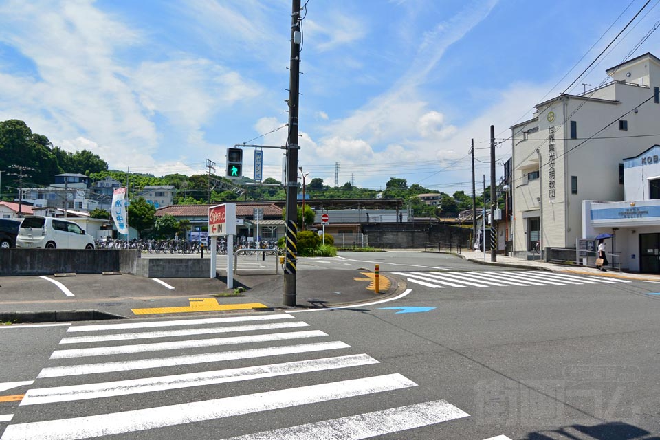 早川駅前交差点