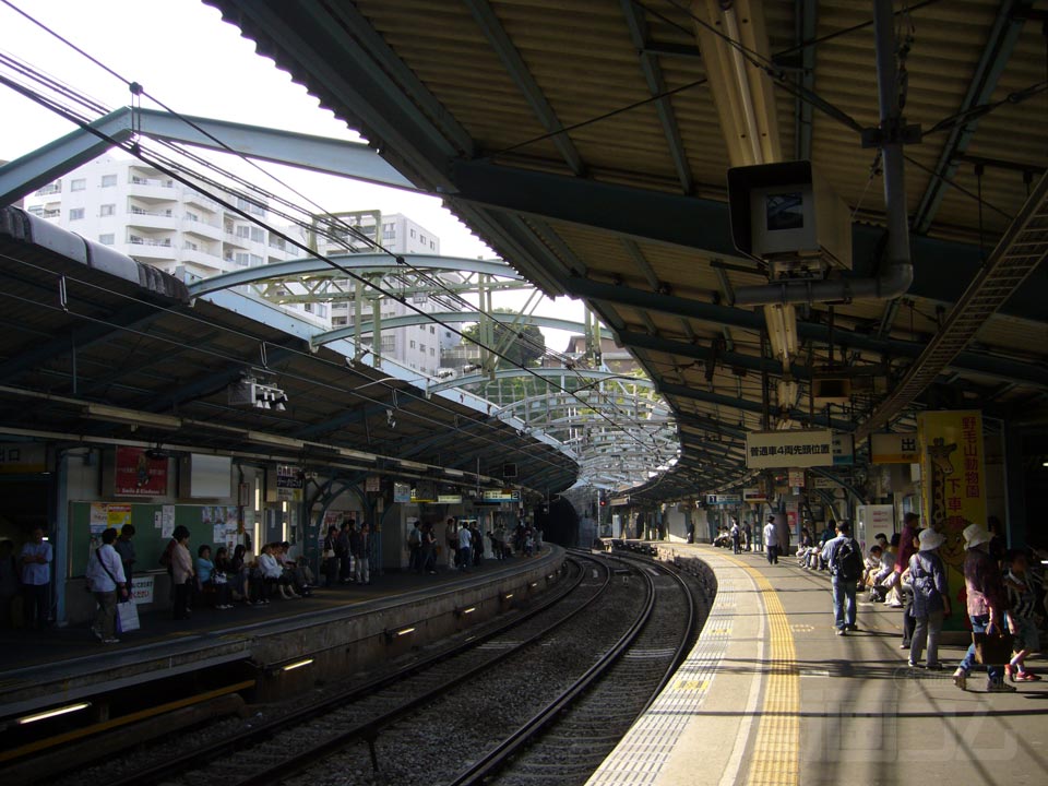 京急日ノ出町駅写真画像
