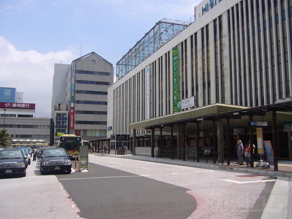 JR平塚駅