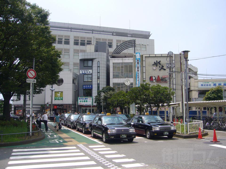 JR平塚駅南口前