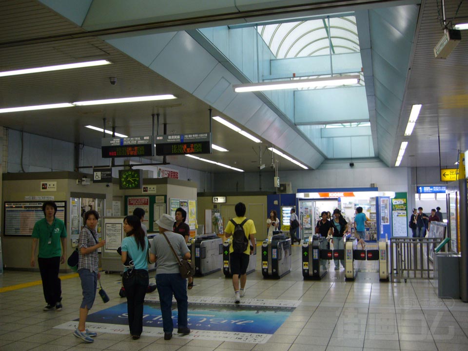JR保土ヶ谷駅