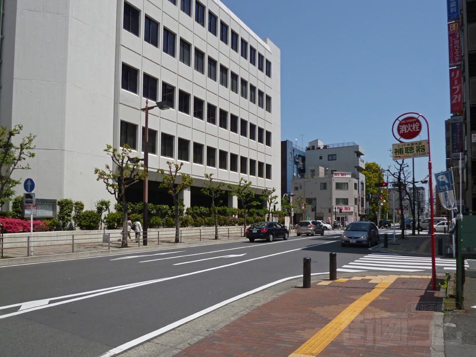 小田急本厚木駅南口前